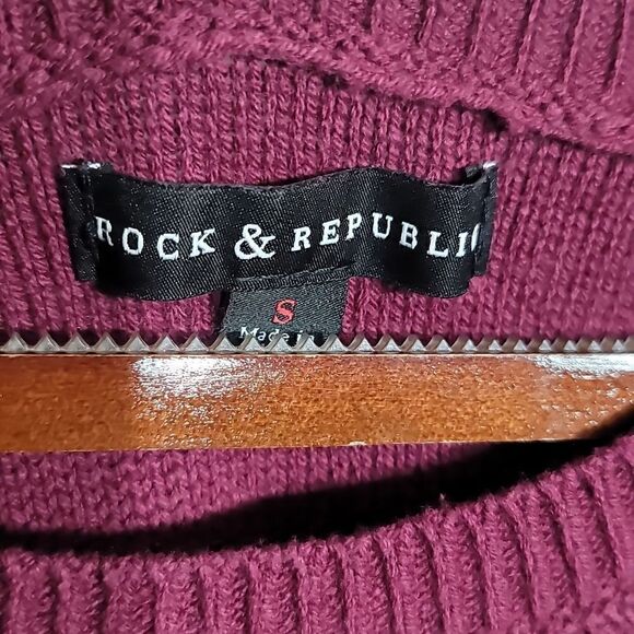 Rock & Republic Burgundy Maroon Silver Stud Round Neck Knit Sweater - Picture 3 of 7